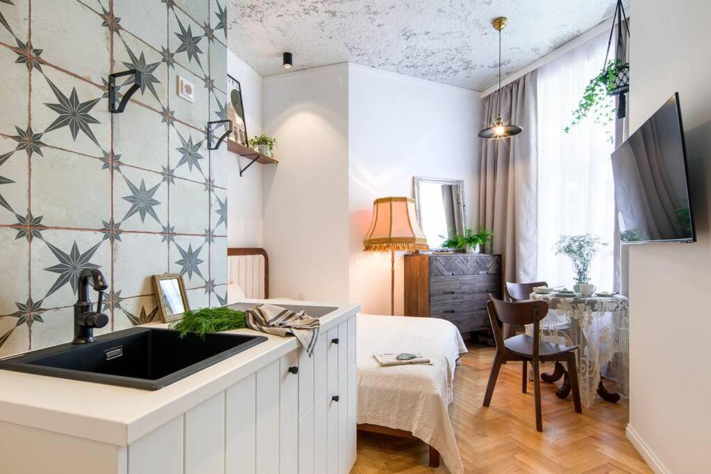 Bohemian Style Apt In The Centre Διαμέρισμα Krasków Εξωτερικό φωτογραφία